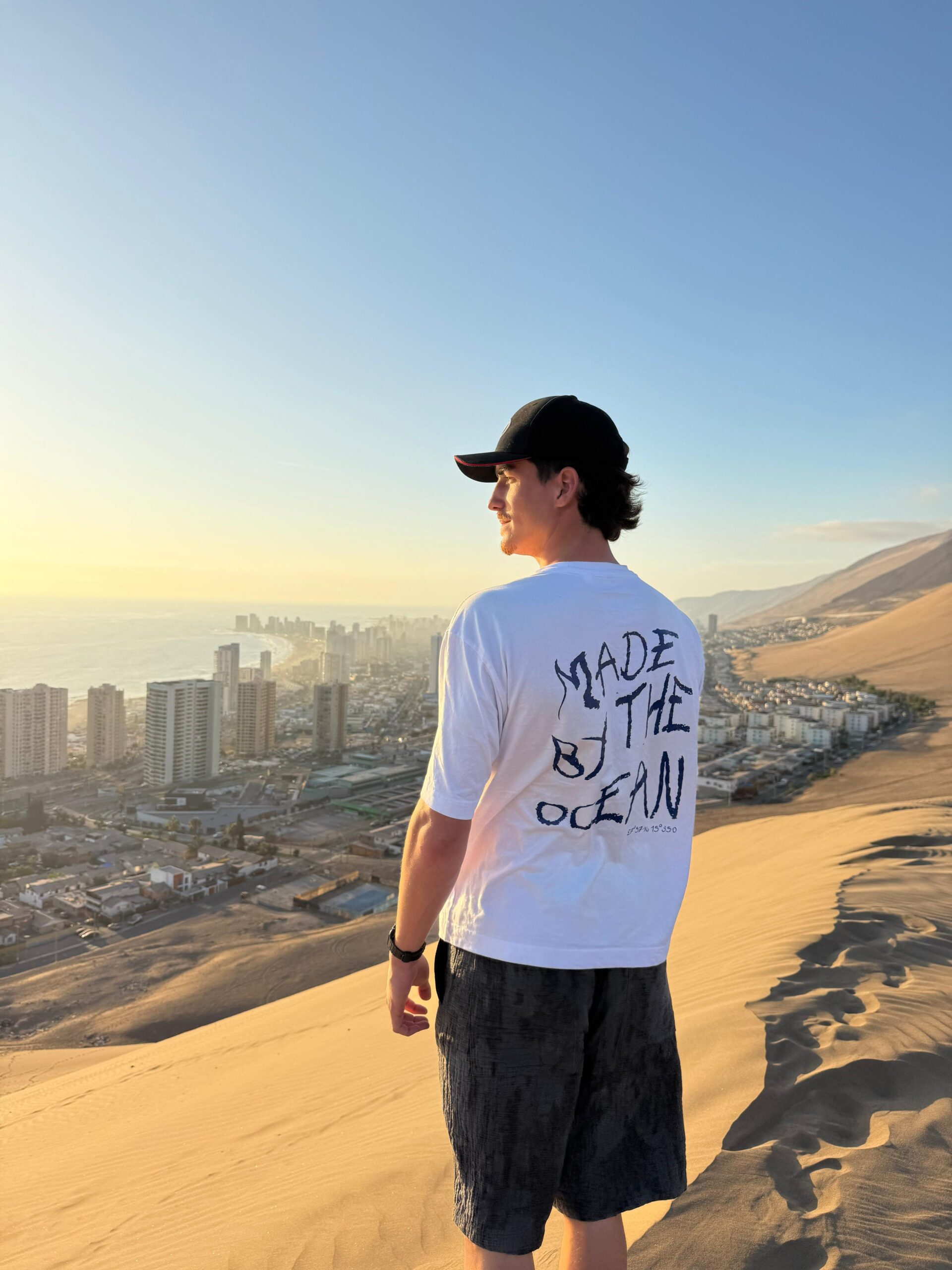 Camiseta oversize boxy “Made By The Ocean”